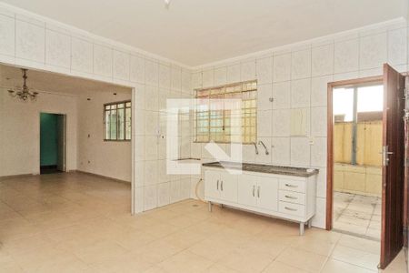 Casa à venda com 240m², 5 quartos e 5 vagasCasa 2 - Cozinha