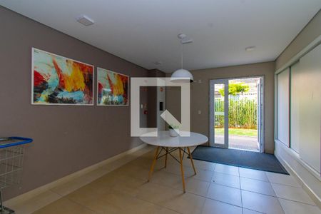 Apartamento para alugar com 27m², 1 quarto e sem vaga Apartamento para alugar com 27m², 1 quarto e sem vagaÁrea comum - Hall Social