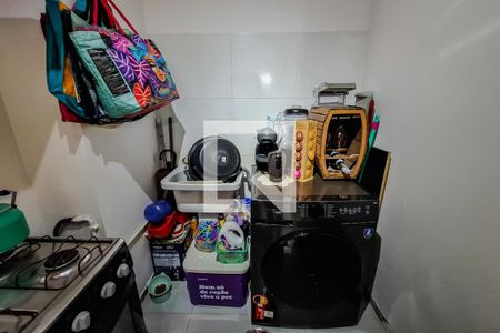 Apartamento à venda com 37m², 2 quartos e 1 vaga Apartamento à venda com 37m², 2 quartos e 1 vagaÁrea de Serviço