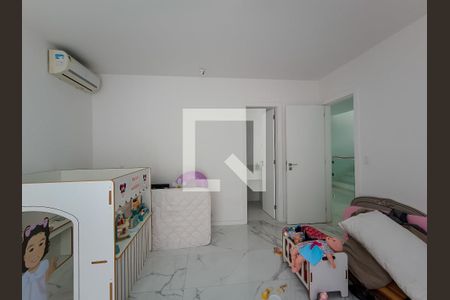 Casa de condomínio à venda com 600m², 5 quartos e 2 vagasSuíte 4