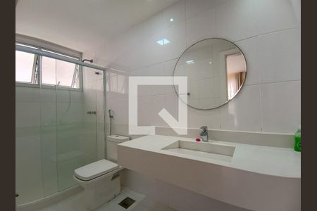 Casa de condomínio à venda com 600m², 5 quartos e 2 vagasBanheiro da Suíte 4