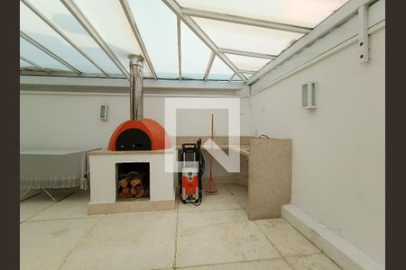 Casa de condomínio à venda com 600m², 5 quartos e 2 vagasÁrea de Serviço