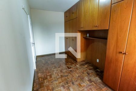 Quarto 1 de apartamento para alugar com 2 quartos, 62m² em Vila Santa Luzia, Taboão da Serra