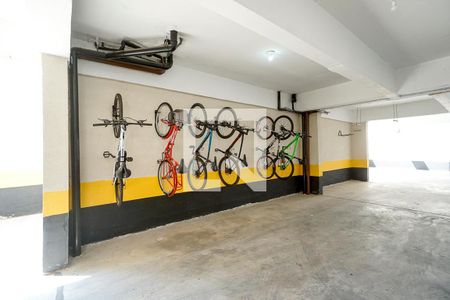 Apartamento à venda com 45m², 2 quartos e 1 vaga Apartamento à venda com 45m², 2 quartos e 1 vagaBicicletário