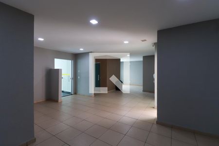 Apartamento à venda com 56m², 2 quartos e 1 vaga Apartamento à venda com 56m², 2 quartos e 1 vagaÁrea comum - Salão de festas