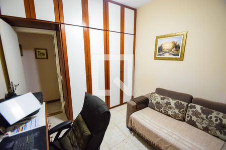 Apartamento à venda com 97m², 3 quartos e 1 vagaQuarto 2