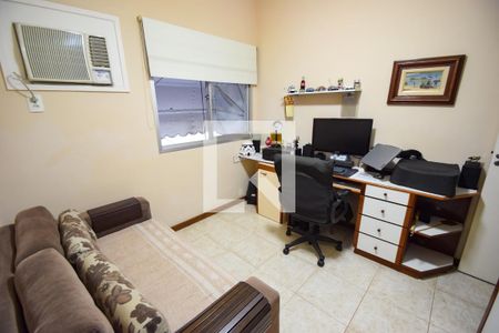 Apartamento à venda com 97m², 3 quartos e 1 vagaQuarto 2