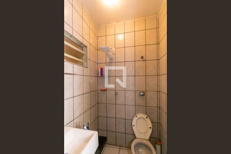 Banheiro de casa para alugar com 1 quarto, 40m² em Parque Colonial, São Paulo