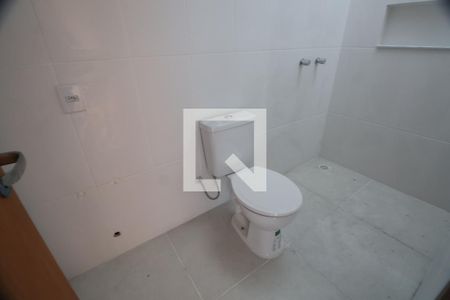 Casa à venda com 78m², 2 quartos e 1 vagaBanheiro da Suíte 2