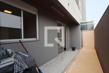 Apartamento à venda com 60m², 2 quartos e 1 vagaQuintal