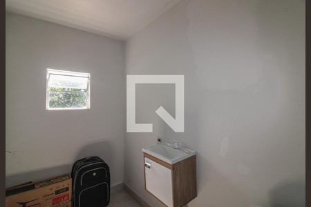 Casa de condomínio à venda com 150m², 3 quartos e 2 vagasSuíte 3 - Lavabo