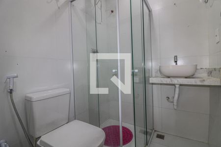 Casa de condomínio à venda com 150m², 3 quartos e 2 vagasBanheiro