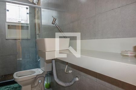 Suíte 1 - Banheiro de casa de condomínio à venda com 3 quartos, 150m² em Vargem Grande, Rio de Janeiro