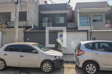 Casa de condomínio à venda com 150m², 3 quartos e 2 vagasFachada