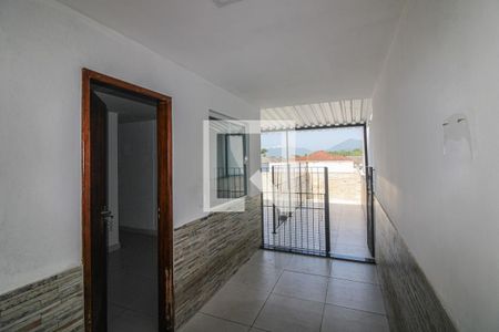 Casa de condomínio à venda com 150m², 3 quartos e 2 vagasÁrea de acesso a suíte3 e ao terraço