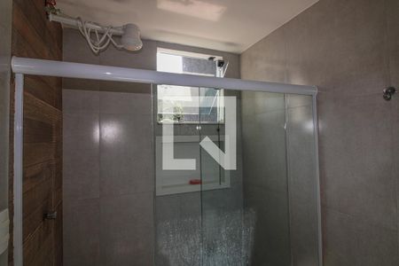 Casa de condomínio à venda com 150m², 3 quartos e 2 vagasSuíte 2 - Banheiro