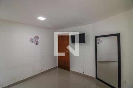 Casa de condomínio à venda com 150m², 3 quartos e 2 vagasSuíte 2