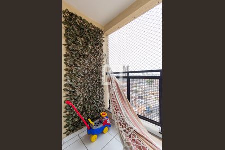 Sacada de apartamento para alugar com 2 quartos, 49m² em Novo Osasco, Osasco