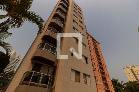 Apartamento à venda com 108m², 3 quartos e 2 vagasFachada