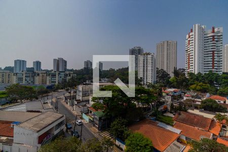 Apartamento à venda com 108m², 3 quartos e 2 vagasVaranda Quarto 1