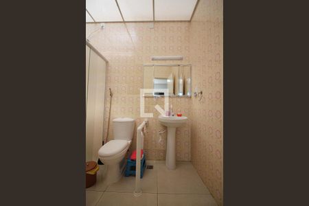 Casa à venda com 0m², 3 quartos e 2 vagasQuarto 3 - Suíte Banheiro