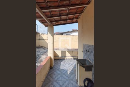 Casa à venda com 100m², 2 quartos e 2 vagas Casa à venda com 100m², 2 quartos e 2 vagasÁrea de Serviço