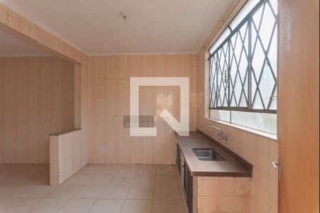 Casa à venda com 100m², 2 quartos e 2 vagas Casa à venda com 100m², 2 quartos e 2 vagasCozinha