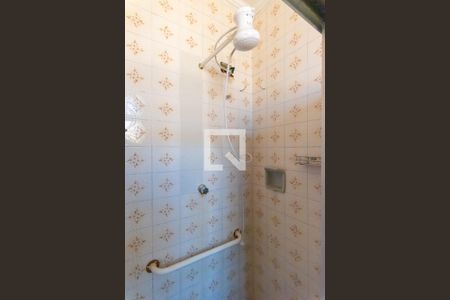 Casa à venda com 100m², 2 quartos e 2 vagas Casa à venda com 100m², 2 quartos e 2 vagasBanheiro