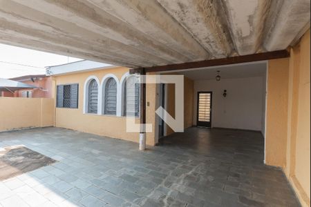 Casa à venda com 100m², 2 quartos e 2 vagas Casa à venda com 100m², 2 quartos e 2 vagasGaragem