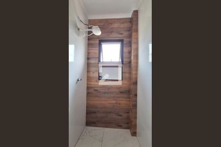 Casa de condomínio para alugar com 70m², 2 quartos e 1 vaga Casa de condomínio para alugar com 70m², 2 quartos e 1 vagaBanheiro social