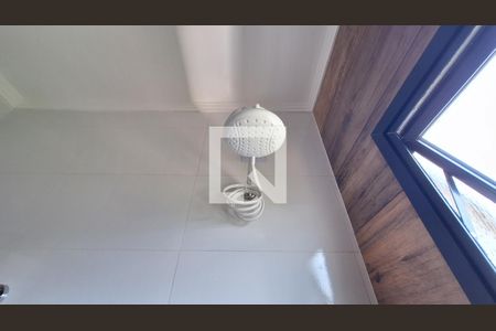 Casa de condomínio para alugar com 70m², 2 quartos e 1 vaga Casa de condomínio para alugar com 70m², 2 quartos e 1 vagaBanheiro social