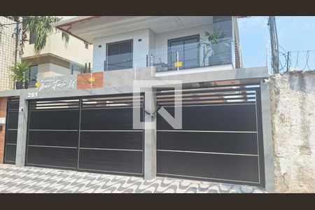 Casa de condomínio para alugar com 70m², 2 quartos e 1 vaga Casa de condomínio para alugar com 70m², 2 quartos e 1 vagaFachada