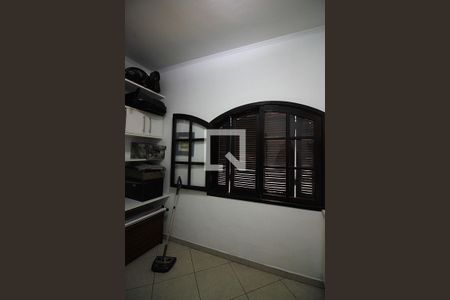 Casa à venda com 297m², 4 quartos e 5 vagasQuarto de Serviço