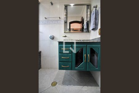 Casa à venda com 297m², 4 quartos e 5 vagasQuarto 1 - Suíte Banheiro