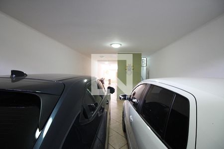 Casa à venda com 297m², 4 quartos e 5 vagasGaragem