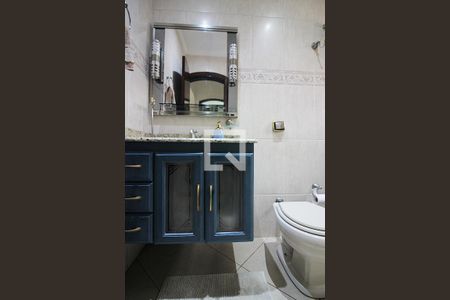 Casa à venda com 297m², 4 quartos e 5 vagasBanheiro de serviço