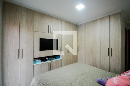 Casa à venda com 130m², 3 quartos e 2 vagas Casa à venda com 130m², 3 quartos e 2 vagasQuarto 2 - Suíte