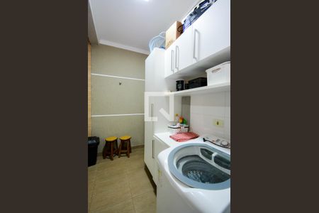 Casa à venda com 130m², 3 quartos e 2 vagas Casa à venda com 130m², 3 quartos e 2 vagasÁrea de Serviço