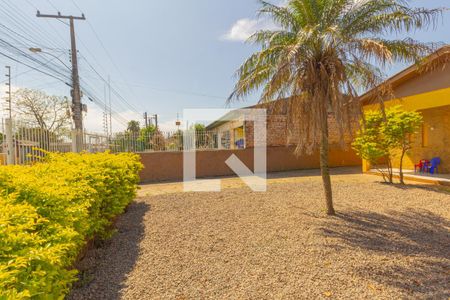 Casa à venda com 90m², 3 quartos e 3 vagas Casa à venda com 90m², 3 quartos e 3 vagasQuintal