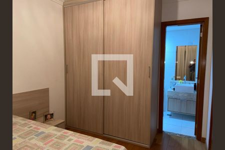 Apartamento à venda com 153m², 3 quartos e 3 vagas Apartamento à venda com 153m², 3 quartos e 3 vagasQuarto - Armários