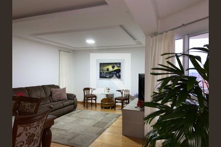 Apartamento à venda com 153m², 3 quartos e 3 vagas Apartamento à venda com 153m², 3 quartos e 3 vagasDetalhe Sala