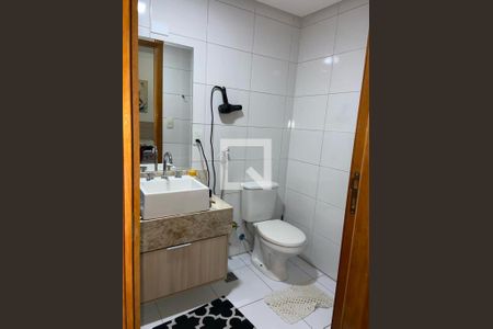 Apartamento à venda com 153m², 3 quartos e 3 vagas Apartamento à venda com 153m², 3 quartos e 3 vagasBanheiro