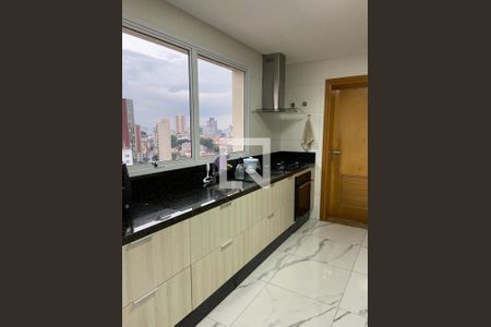 Apartamento à venda com 153m², 3 quartos e 3 vagas Apartamento à venda com 153m², 3 quartos e 3 vagasCozinha