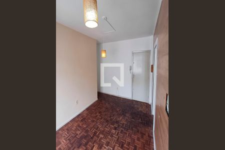 Sala de apartamento para alugar com 3 quartos, 90m² em Jardim Atlântico, Florianópolis