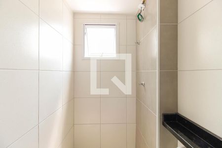 Apartamento à venda com 56m², 2 quartos e 1 vaga Apartamento à venda com 56m², 2 quartos e 1 vagaBanheiro