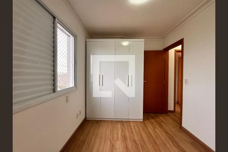 Apartamento para alugar com 55m², 2 quartos e 1 vagaQuarto 1