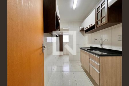 Apartamento para alugar com 55m², 2 quartos e 1 vagaCozinha