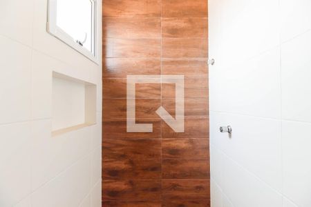 Banheiro de apartamento à venda com 2 quartos, 34m² em Vila São Geraldo, São Paulo