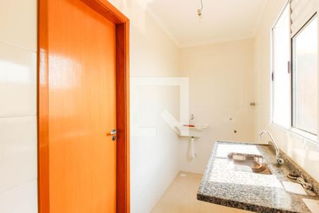 Cozinha e Área de Serviço de apartamento à venda com 2 quartos, 34m² em Vila São Geraldo, São Paulo