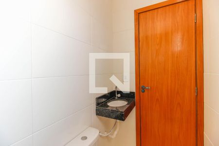 Apartamento à venda com 34m², 2 quartos e sem vaga Apartamento à venda com 34m², 2 quartos e sem vagaBanheiro